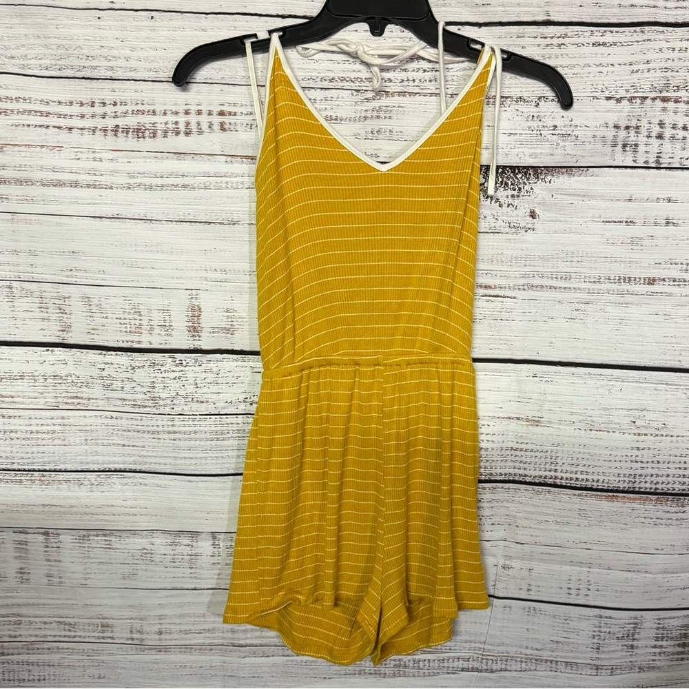 Forever 21 Romper size Small